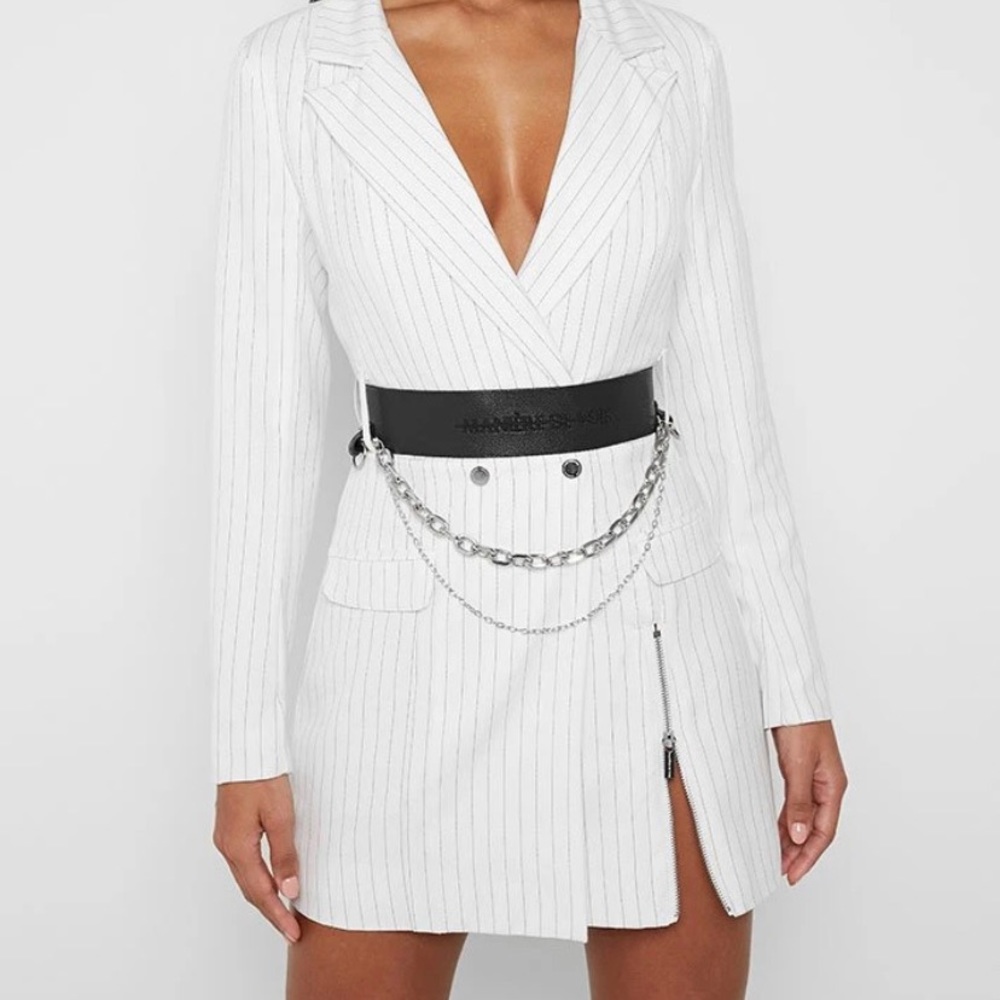 Maniere de vior pin stripe blazer dres.